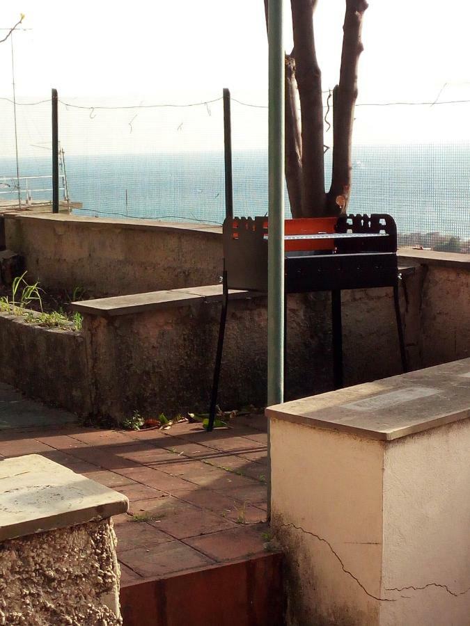 Апартаменты Casa Picasso Генуя Экстерьер фото